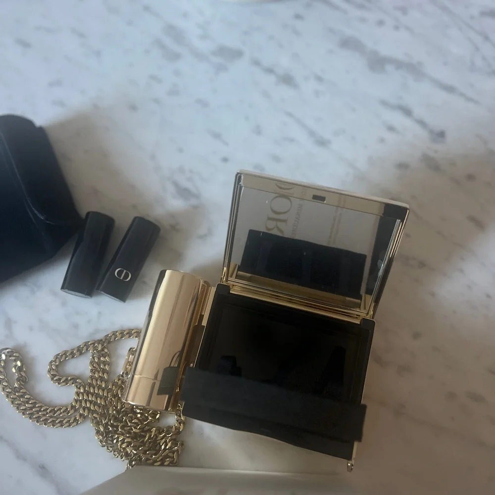 Dior gold clutch - Picture 3 of 4